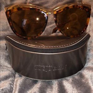 Tortoise cat eye Alexander McQueen sunglasses